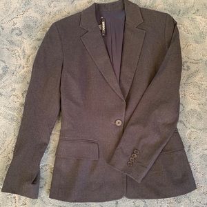 DKNY Women’s Dark Charcoal Gray/Black Blazer. Size 2. Excellent Condition.